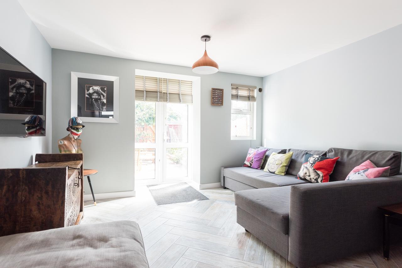 Second Nest Nine Elms Apartment London Exterior photo
